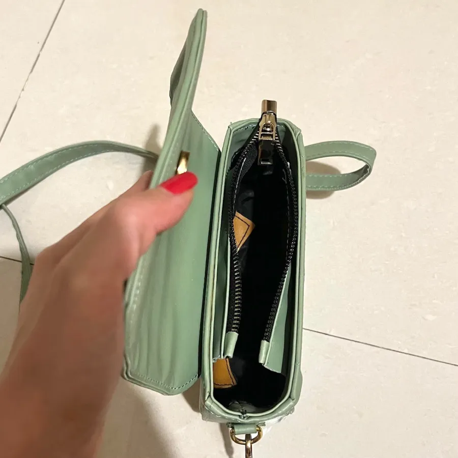 کیف کوچک سبز ماچا