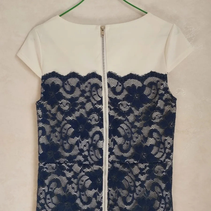 پیراهن دخترانه