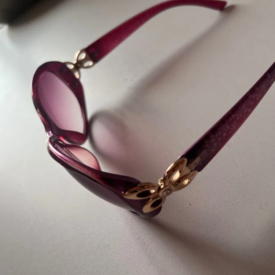 عینک آفتابی