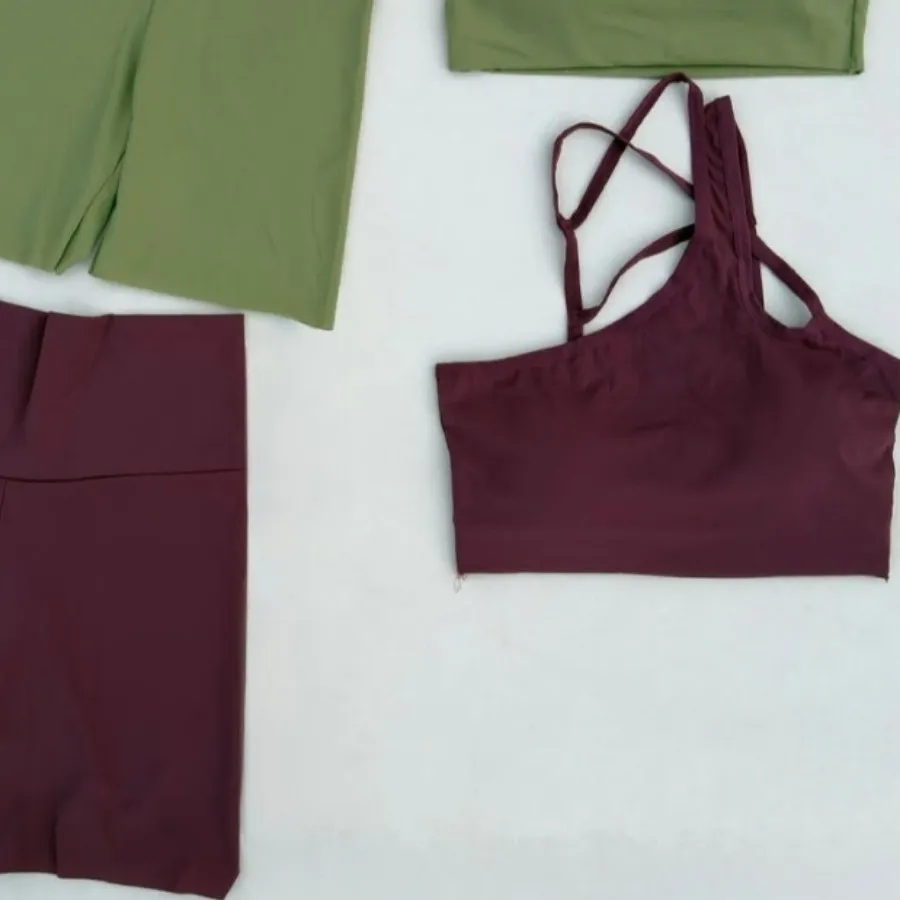 ست شورتک و نیمتنه