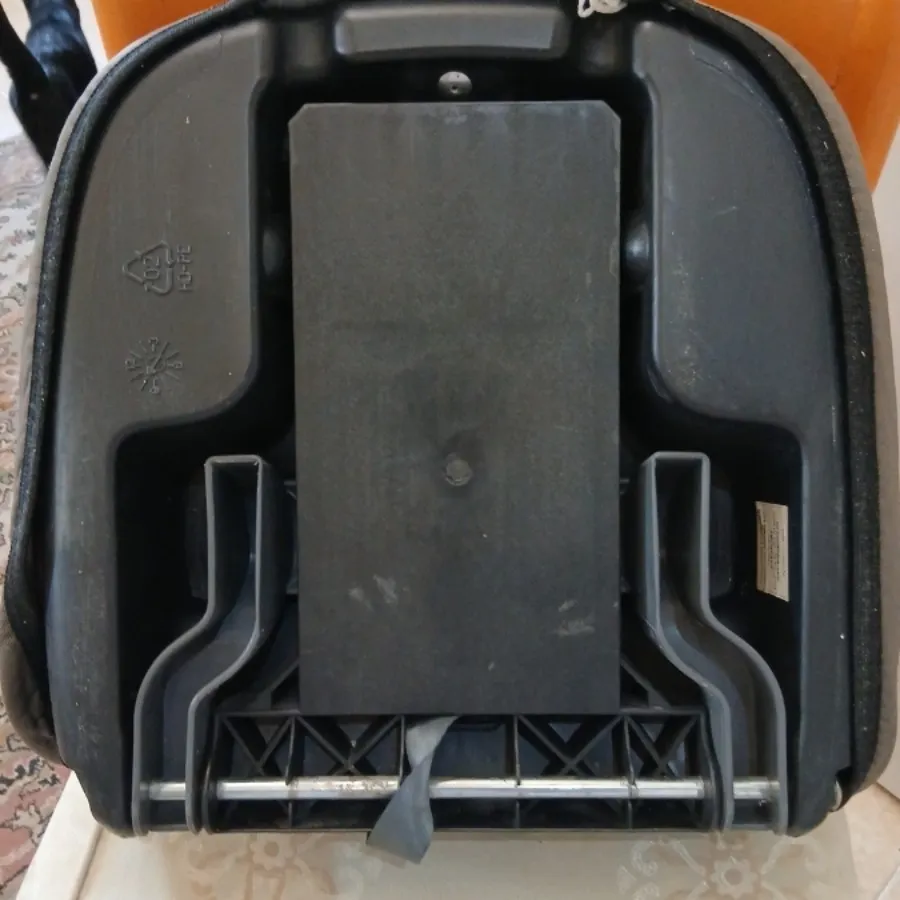 صندلی ماشین کودک