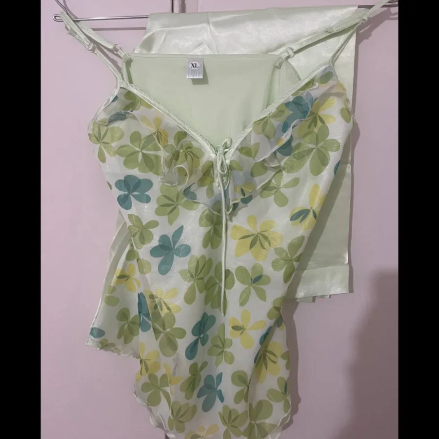 ست لباس خواب ساتن