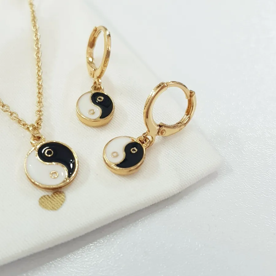 نیم ست یین و یانگ آب طلا