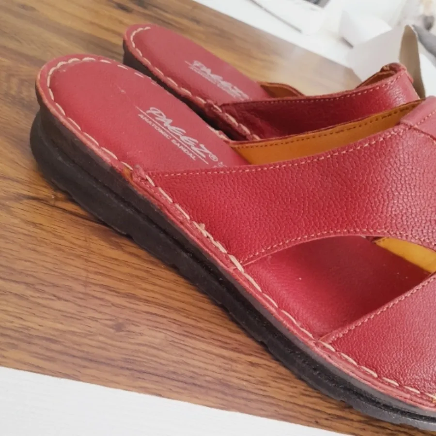 صندل چرم زنانه