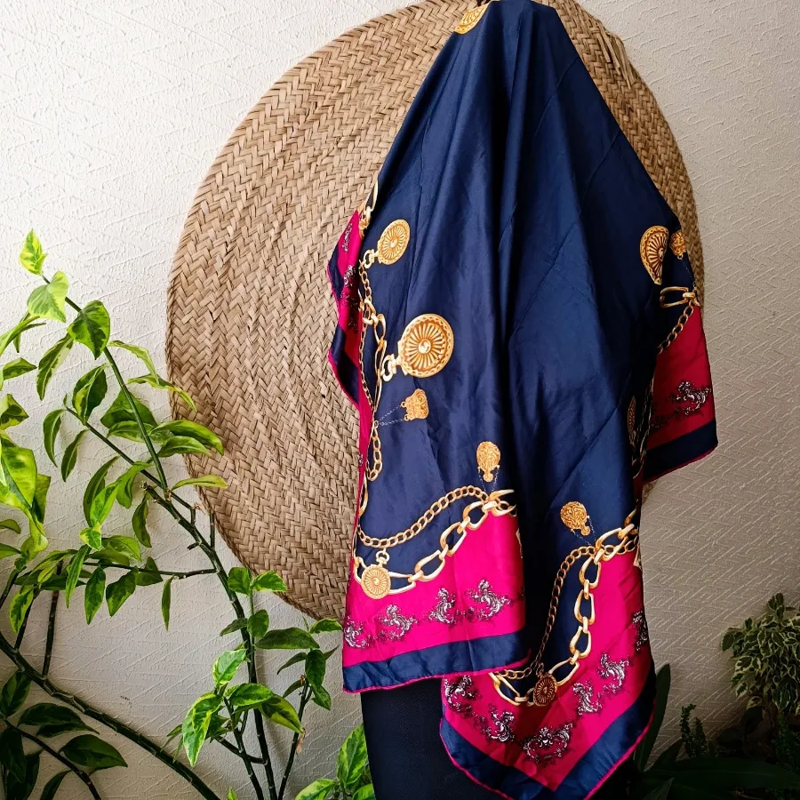 روسری دور دوز