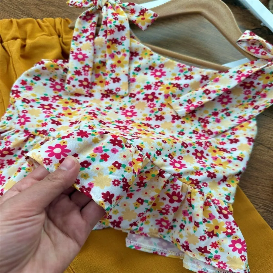 تاپ و شلوار بچگانه