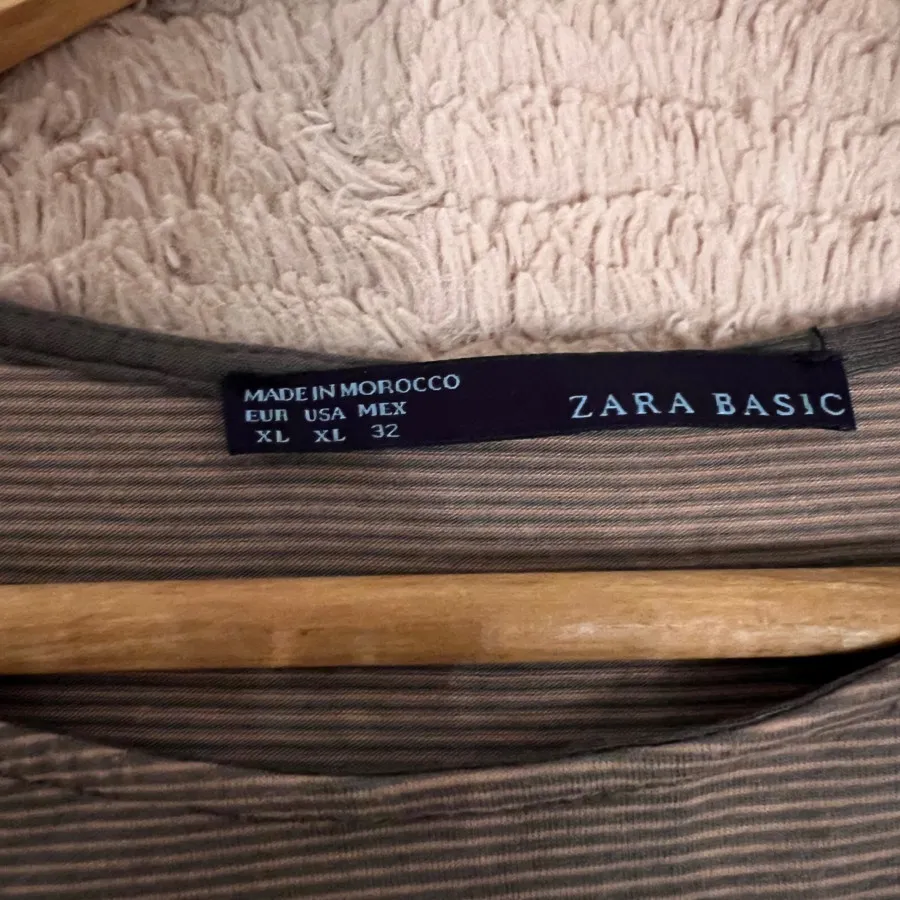 پیراهن زارا کرم رنگ