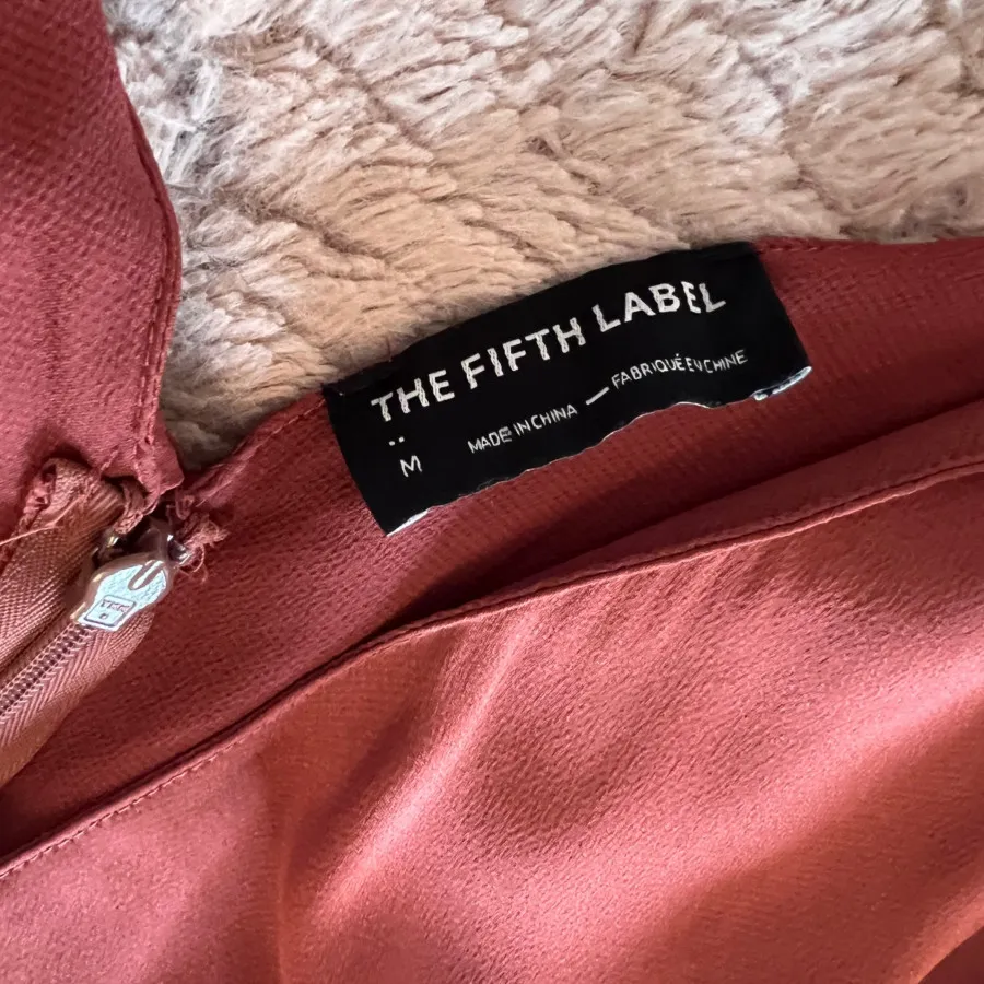 اورال رُزگلد ابریشم سیلک