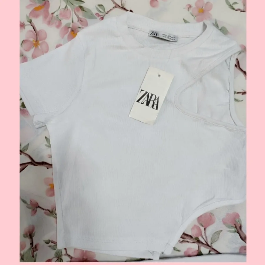 تاپ شورتک برند زارا