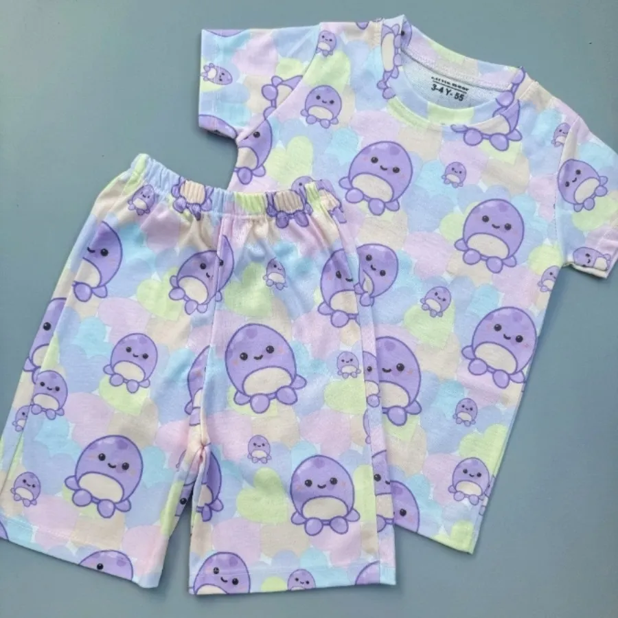 تیشرت شلوارک بچگانه