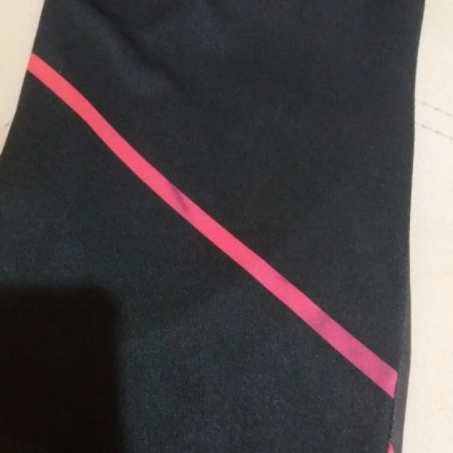 شلوار یا شلوارک ورزشی