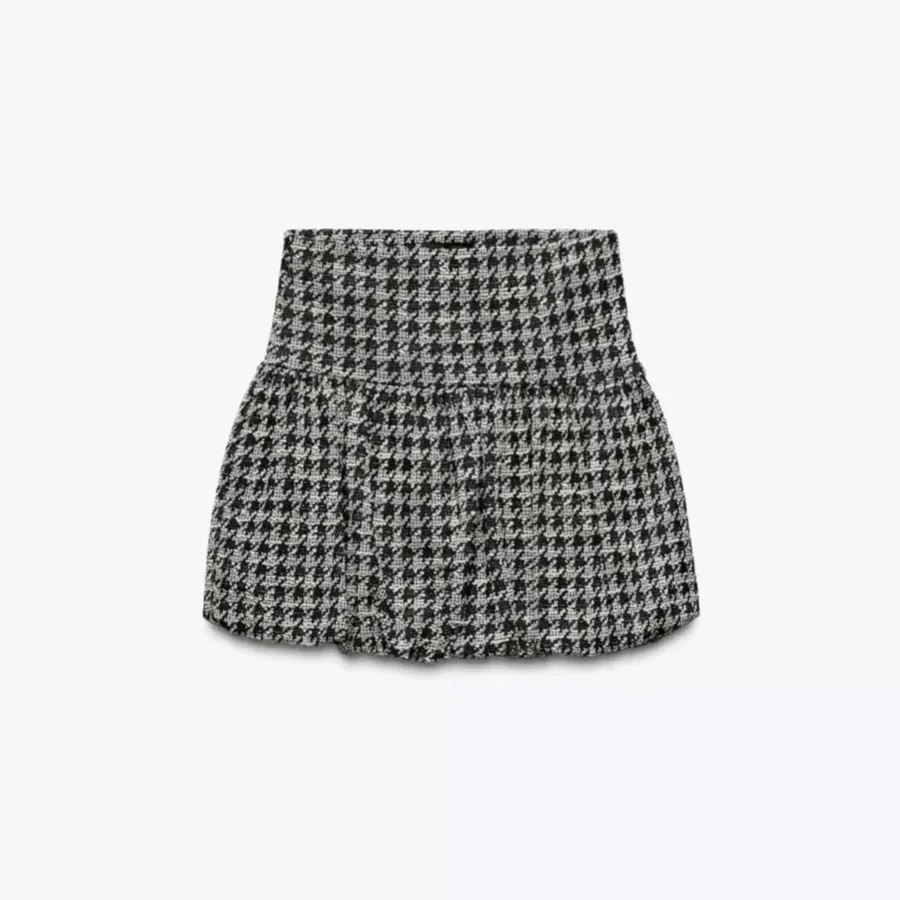 دامن کوتاه ب*ر*ن*د