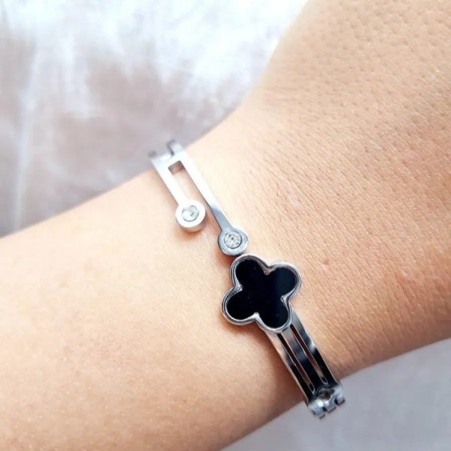 دستبند استیل ونکلیف