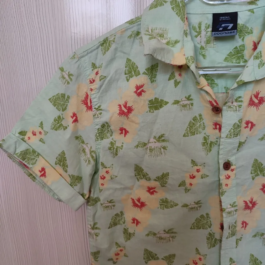 شومیز سبز گل دار