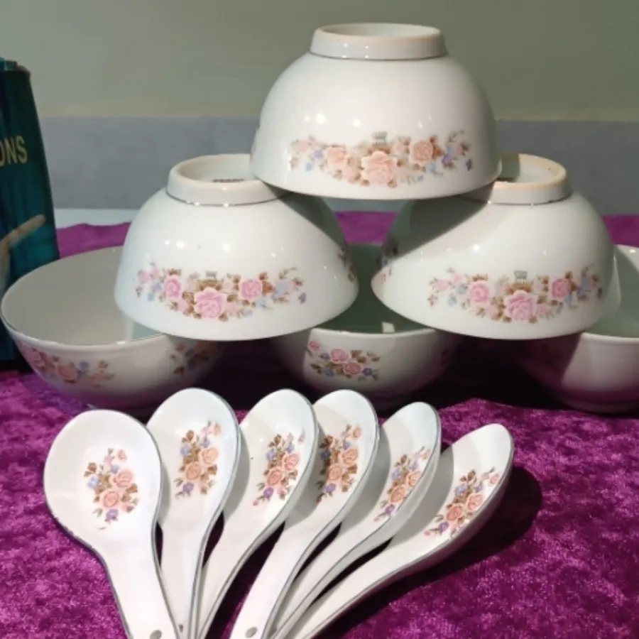 سوپ خوری گل صورتی قدیمی