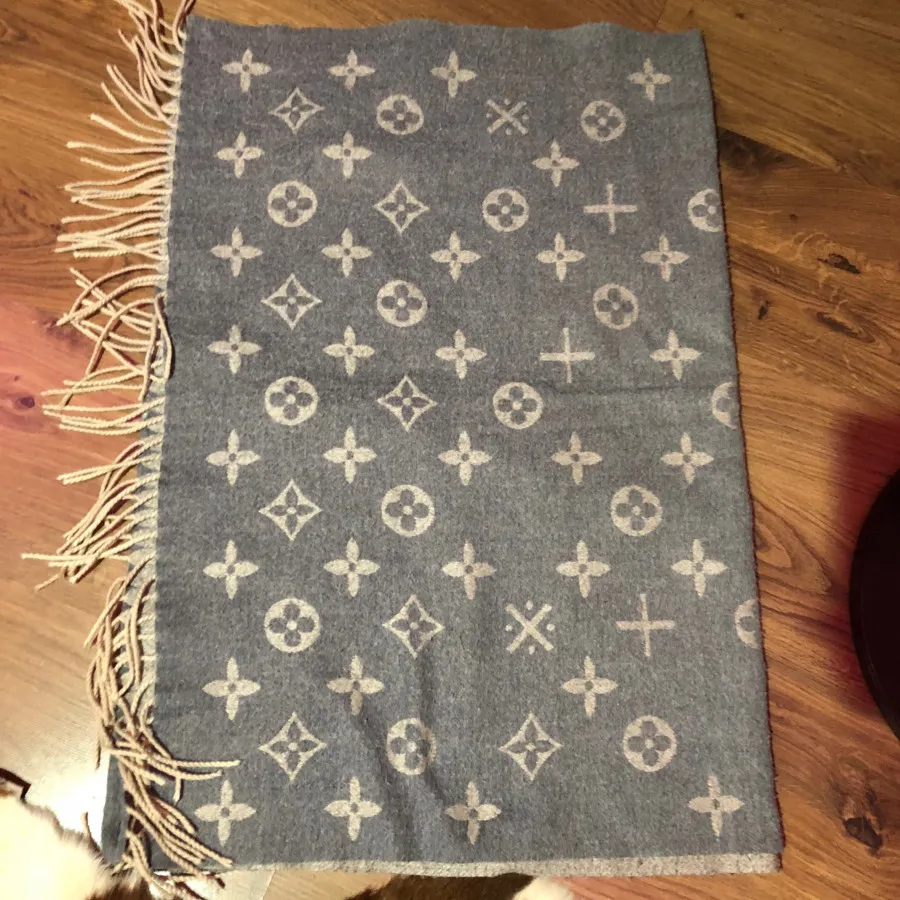 شال پاییز و زمستانه