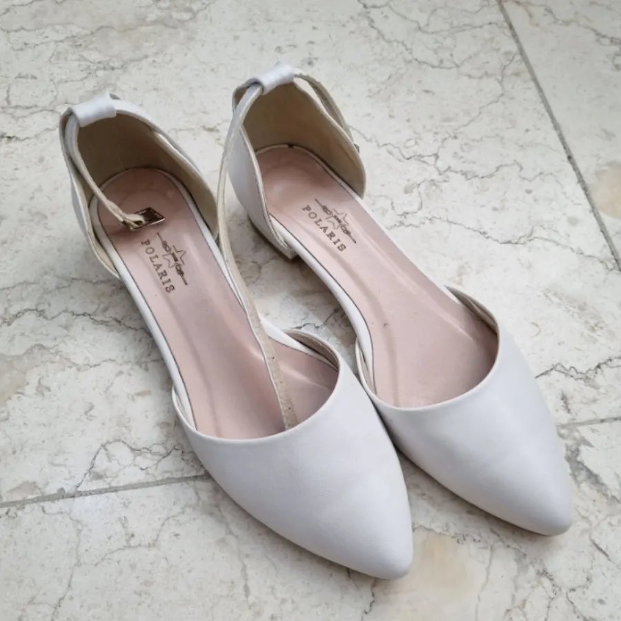 کفش اچ اند ام