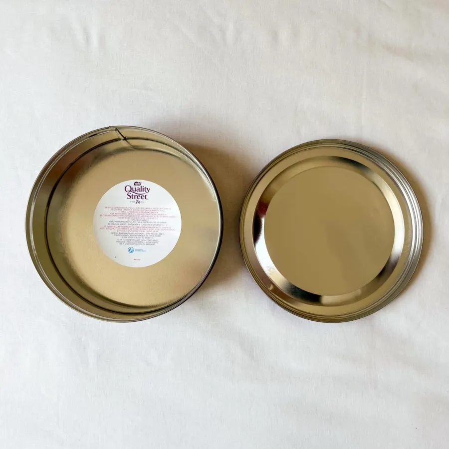 جعبه فلزی انگلیسی