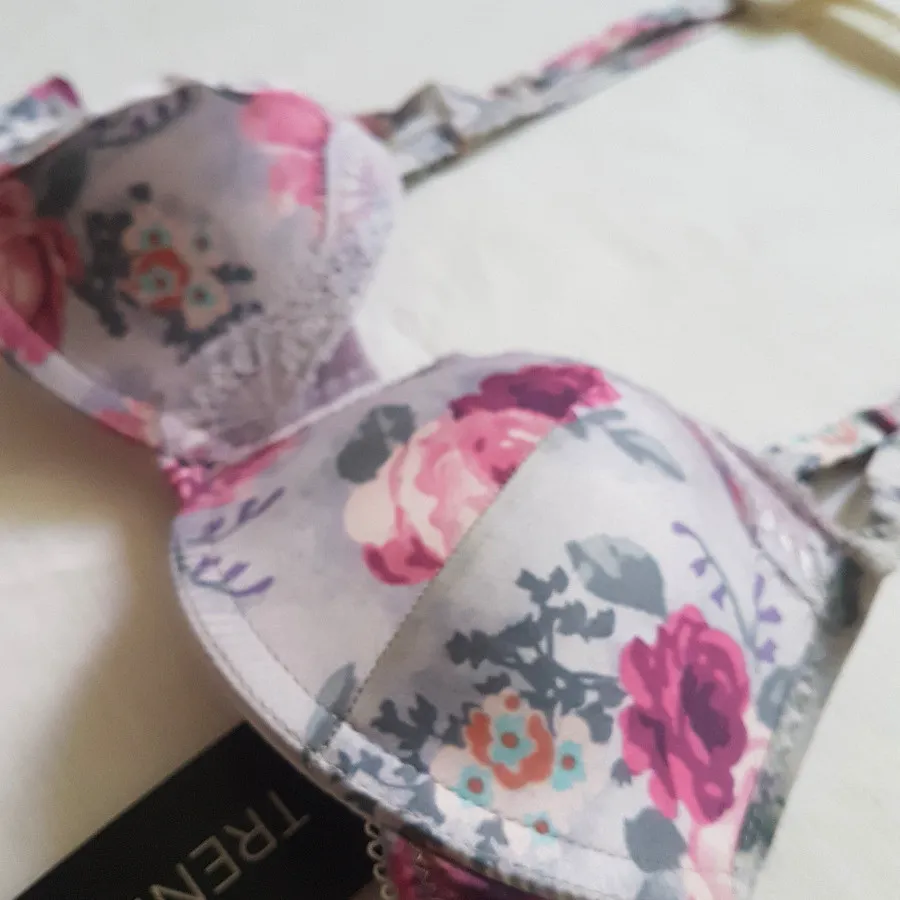 نیم تنه میلا ترک ساتن