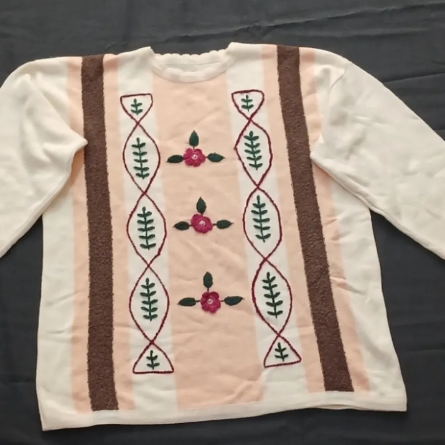 بافت گلدوزی شیک