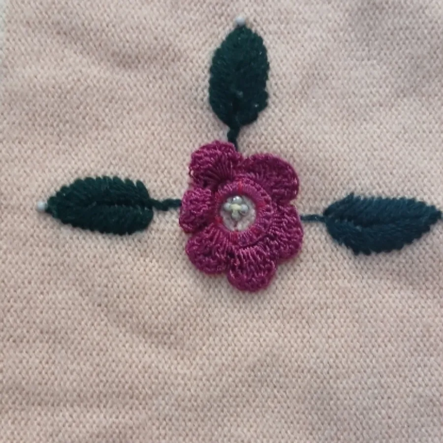 بافت گلدوزی شیک