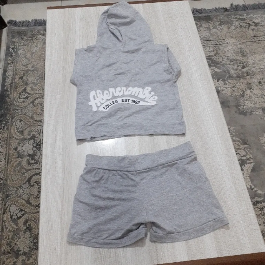 ست تاپ و شلوارک