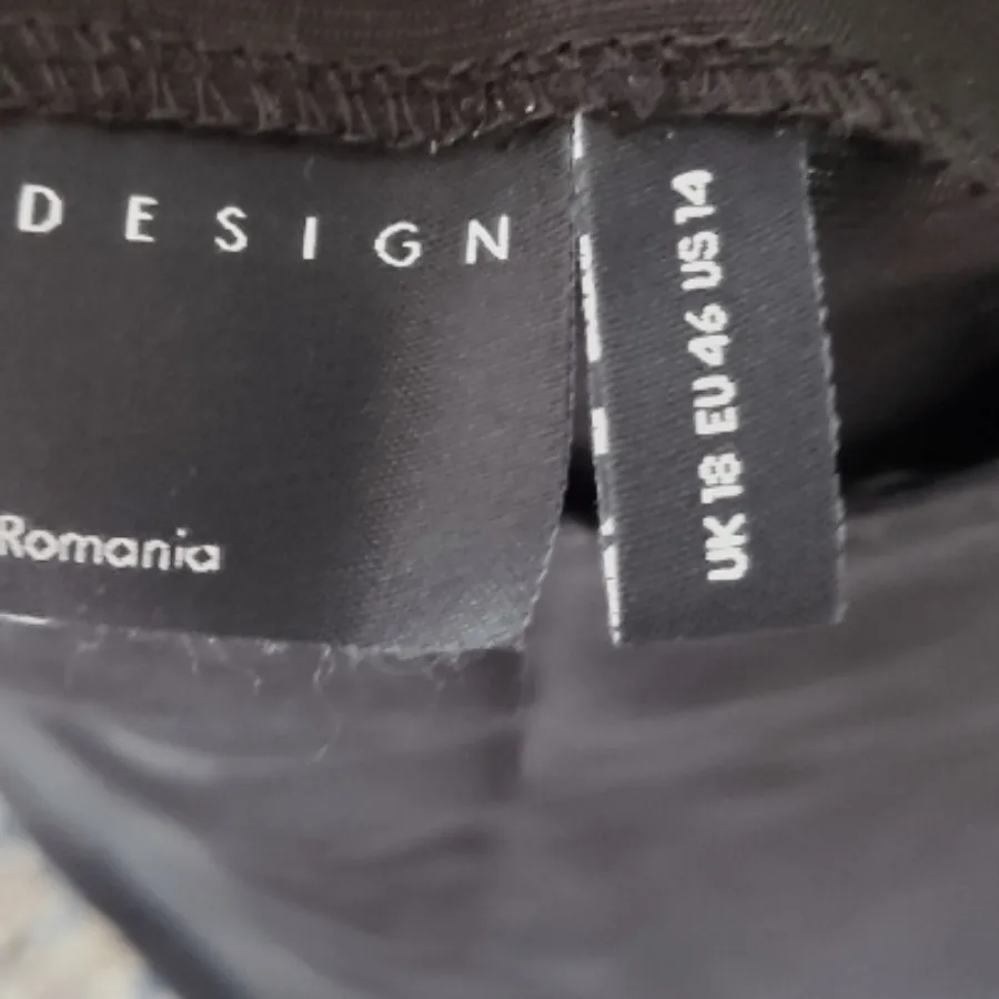 مینی مشکی لینن