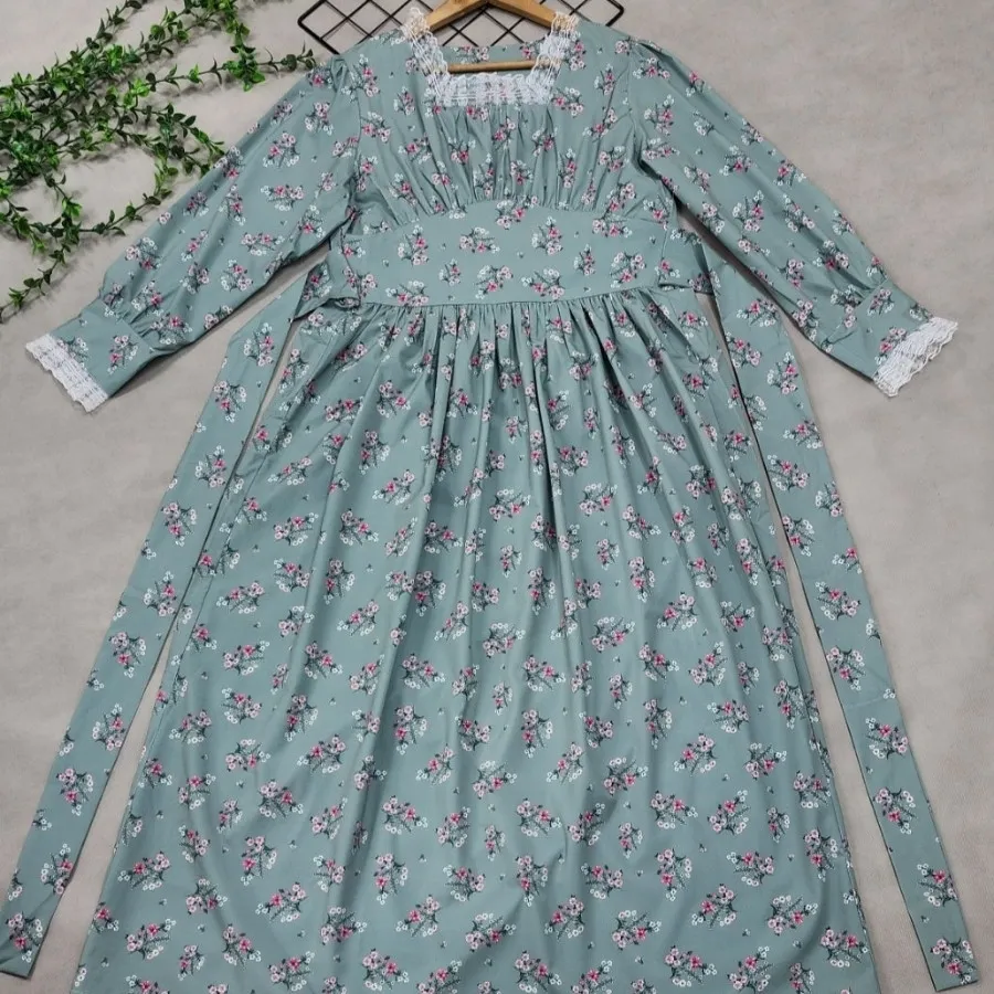 پیراهن چین دار