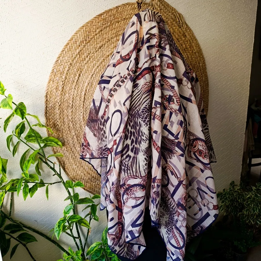 روسری قواره دار