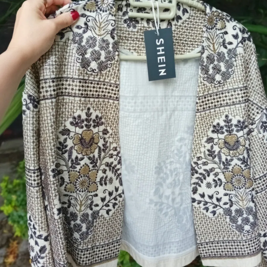 کت ژورنالی برند شین