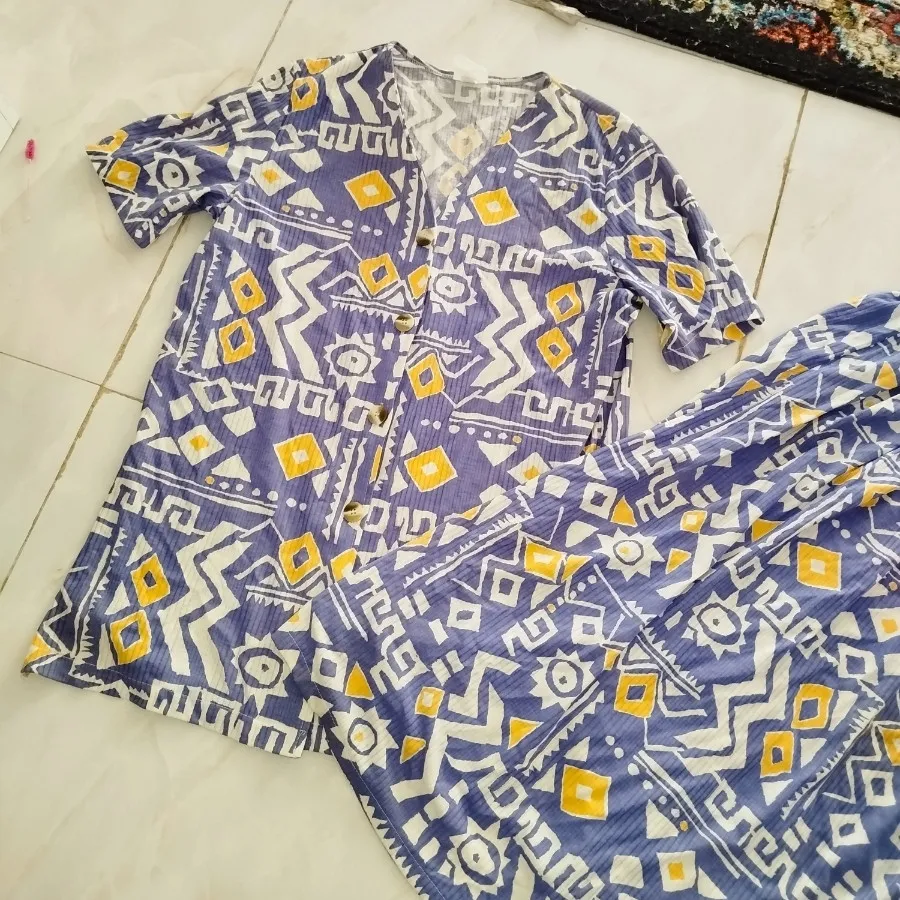 ست تیشرت و دامن