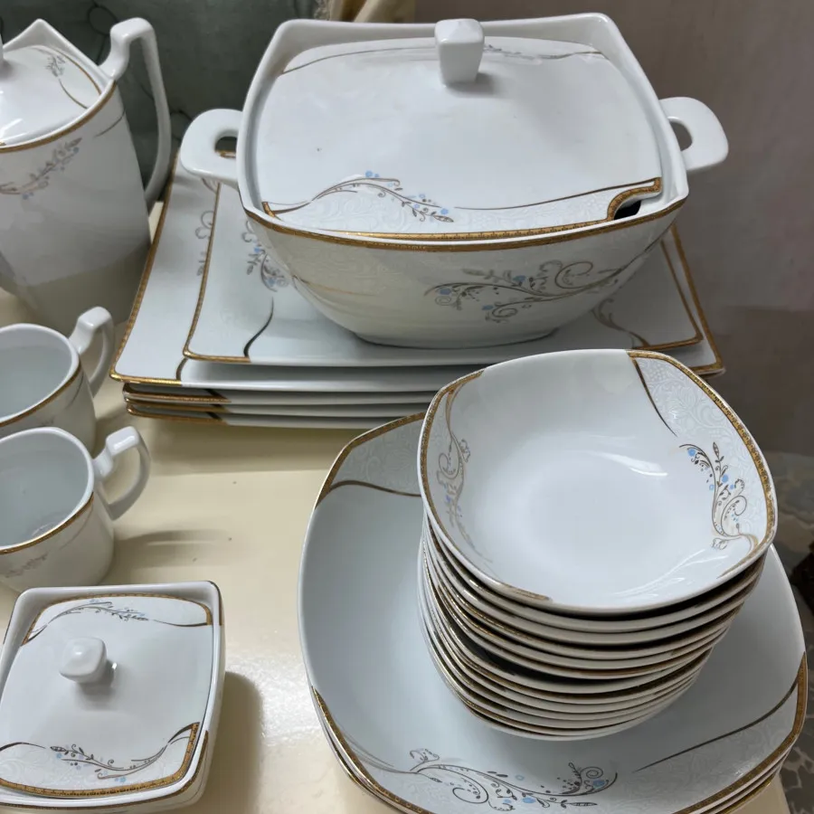 سرویس غذاخوری 24 نفره