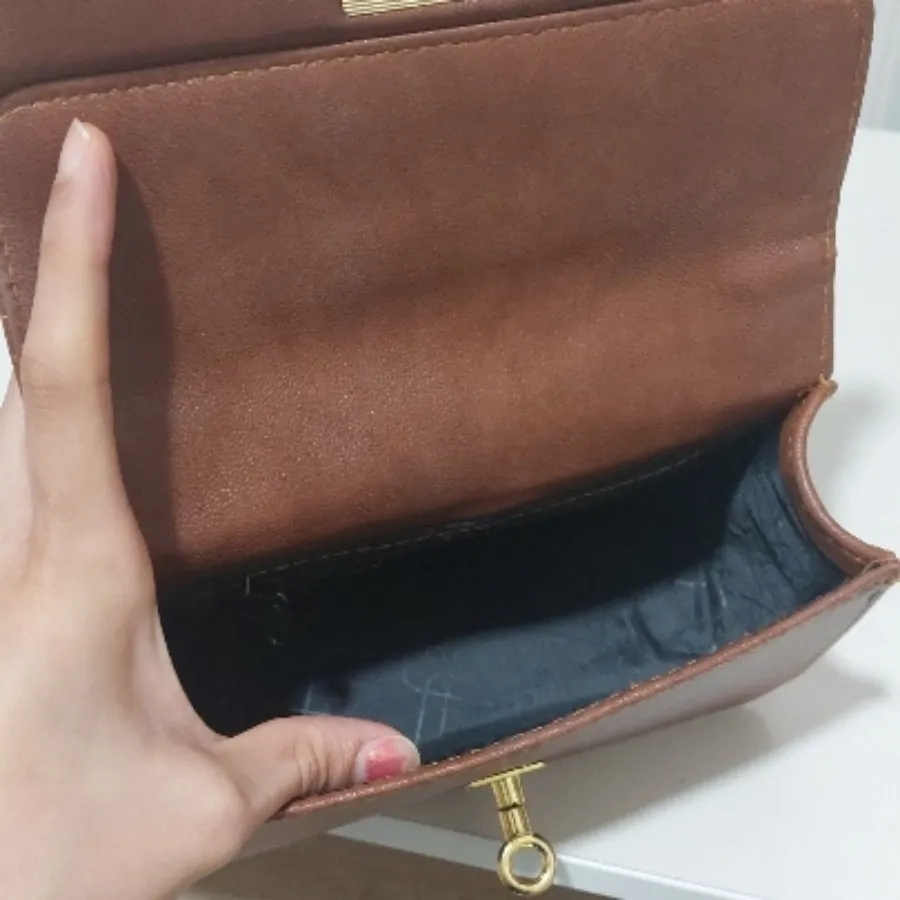 کیف پاسپورتی دوخت دار