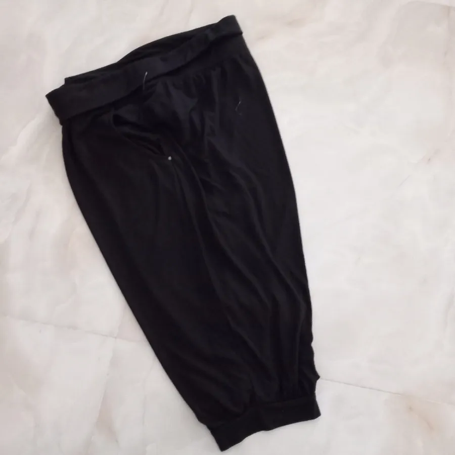 شلوارک زنانه