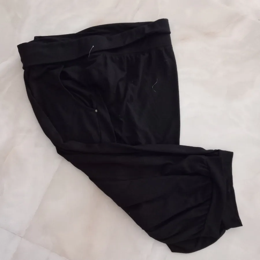 شلوارک زنانه