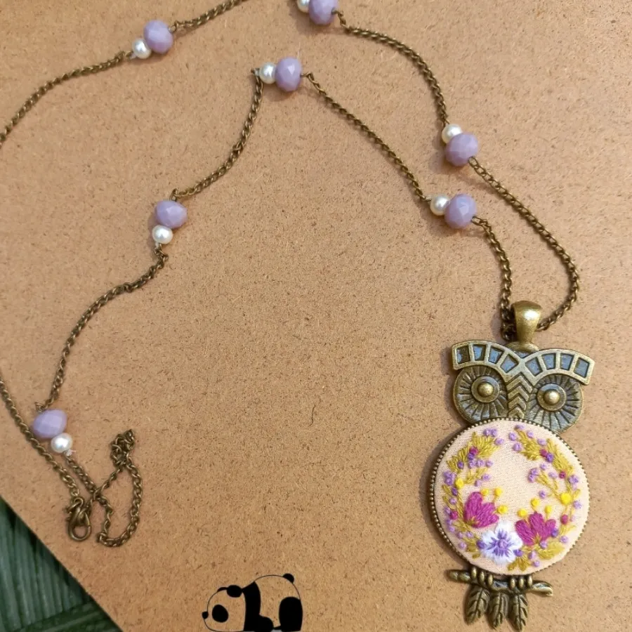 گردنبند رو مانتویی