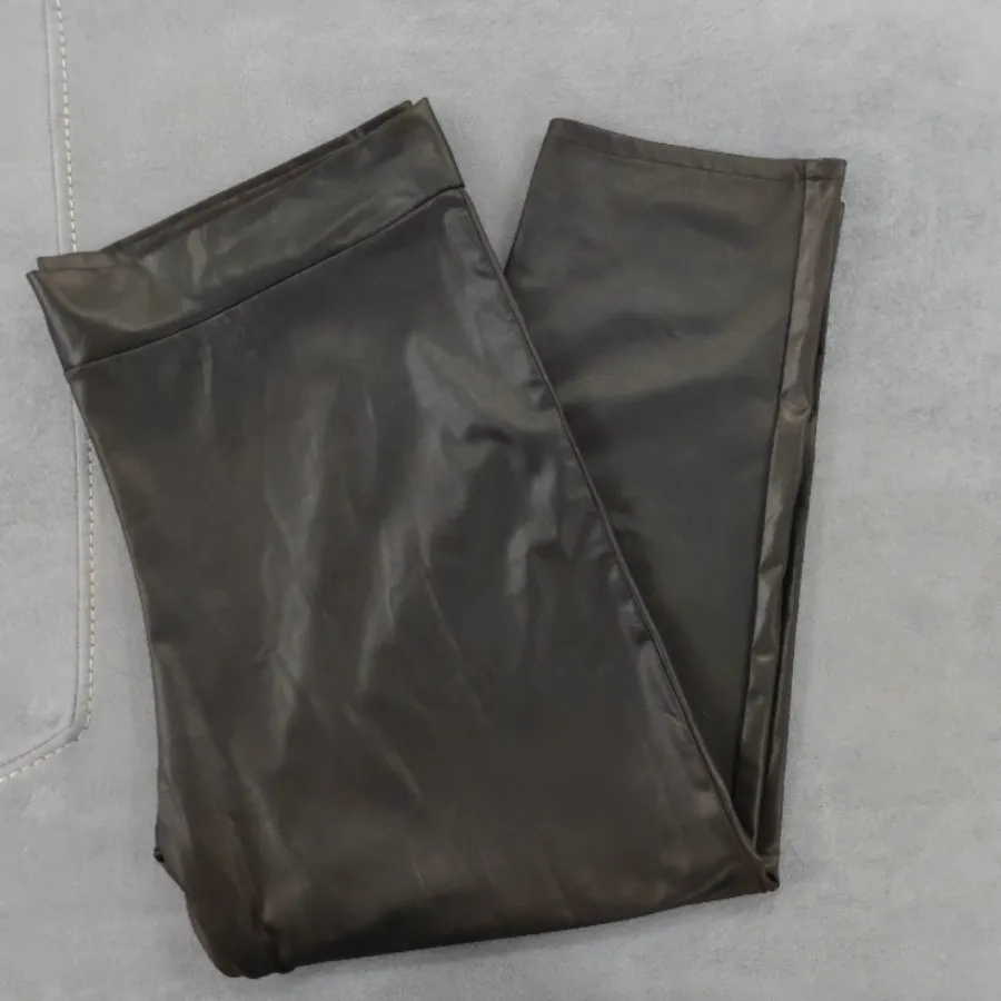 شلوار طرح چرم سایز بزرگ