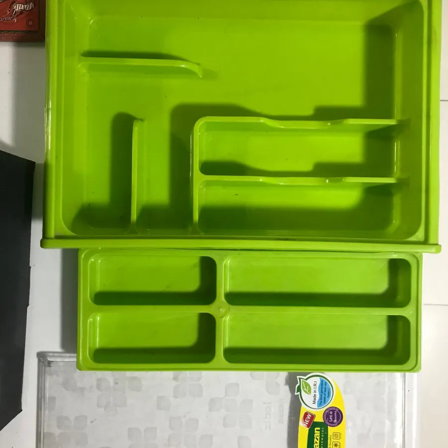 جا قاشقی داخل کابینت