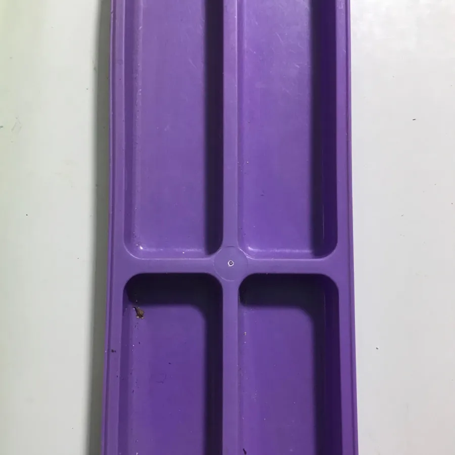 جا قاشقی داخل کابینت