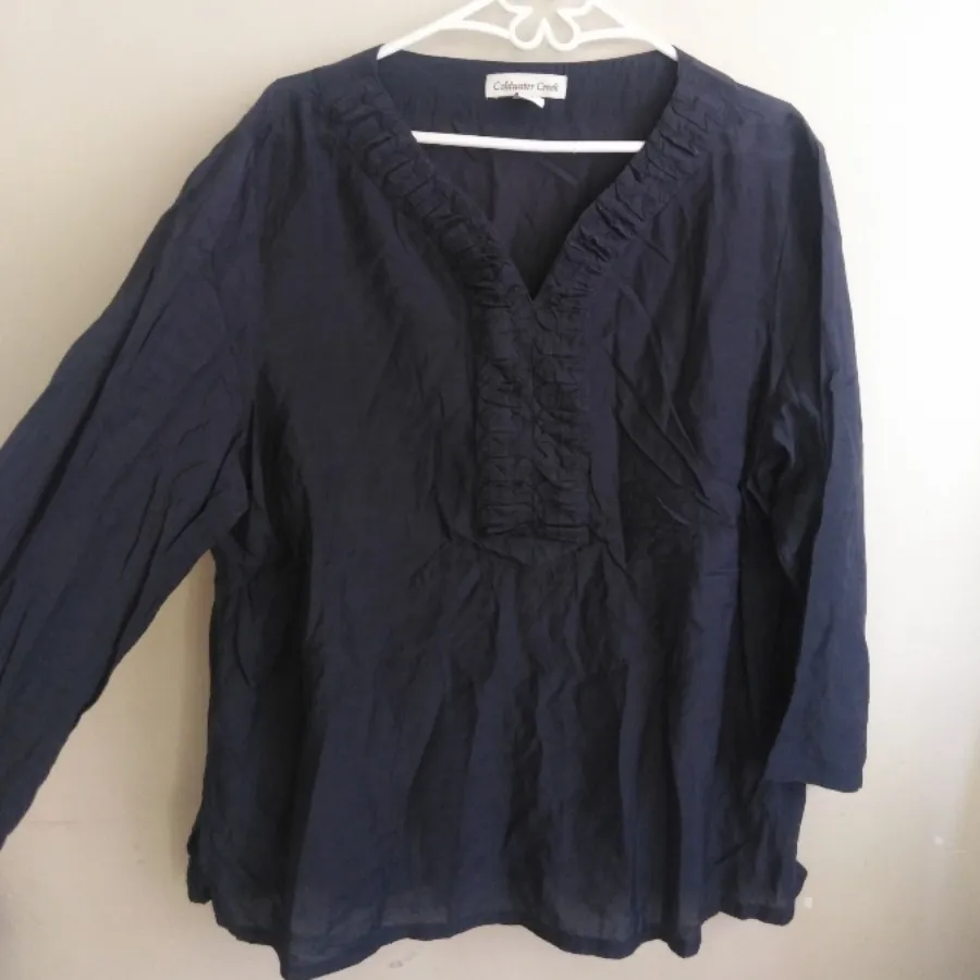 شومیز نخی سورمه ای