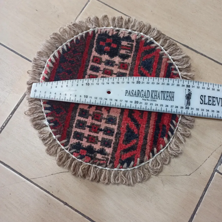 فرش روی صندلی