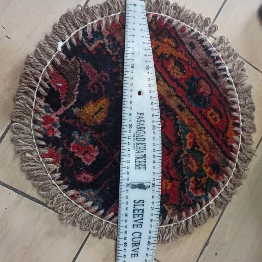 فرش روی صندلی