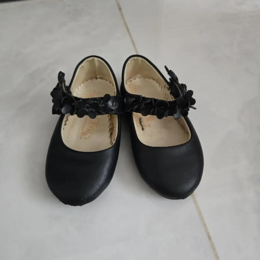 کفش دخترانه