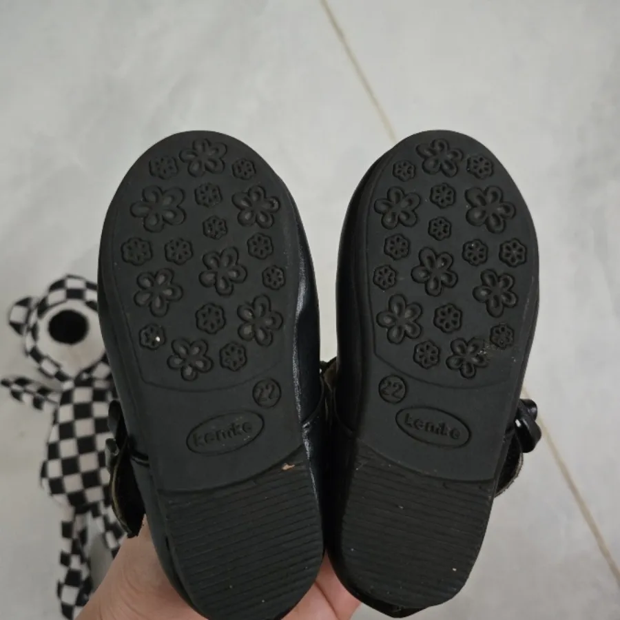 کفش دخترانه