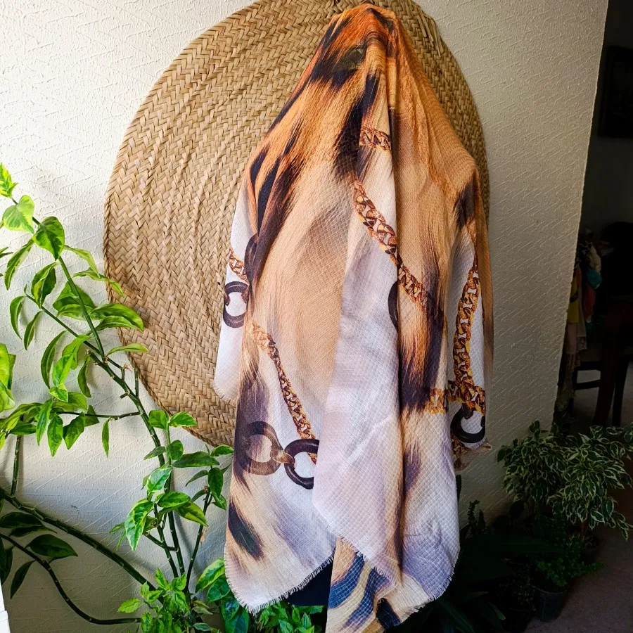 روسری قواره بزرگ