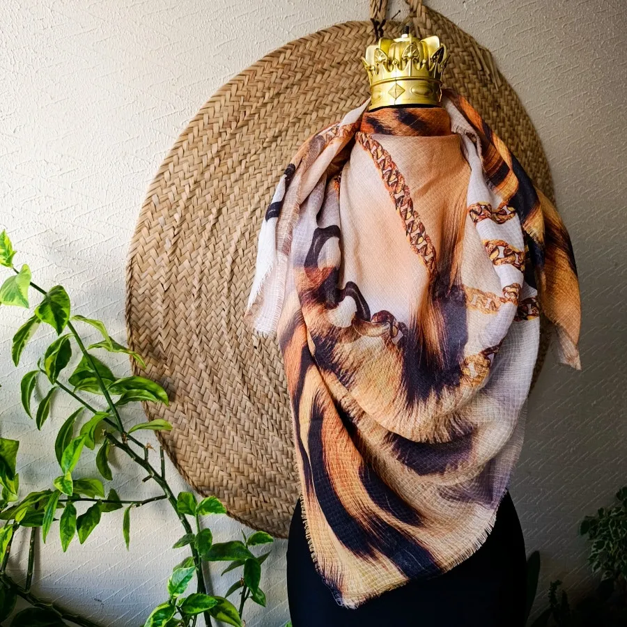 روسری قواره بزرگ