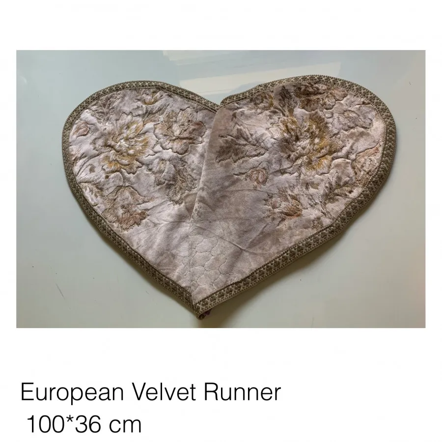 رانر مخمل گل برجسته