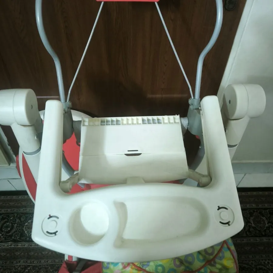 صندلی غذای کودک