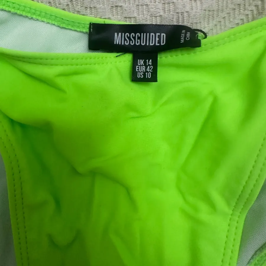 شورت مایویی خارجی