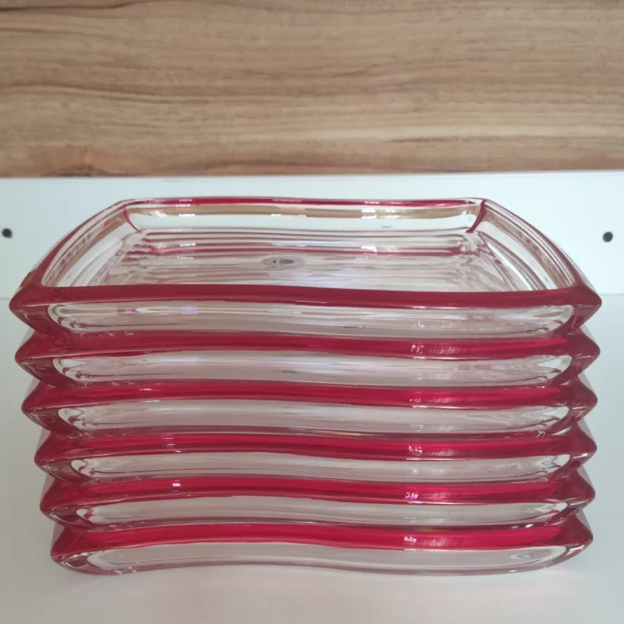 پیش دستی والترگلس